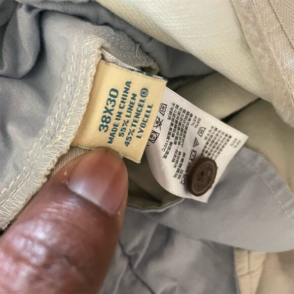 Tommy Bahama Men's Ivory Chino Pants Size 38x30 Relaxed Fit - Picture 4 of 8